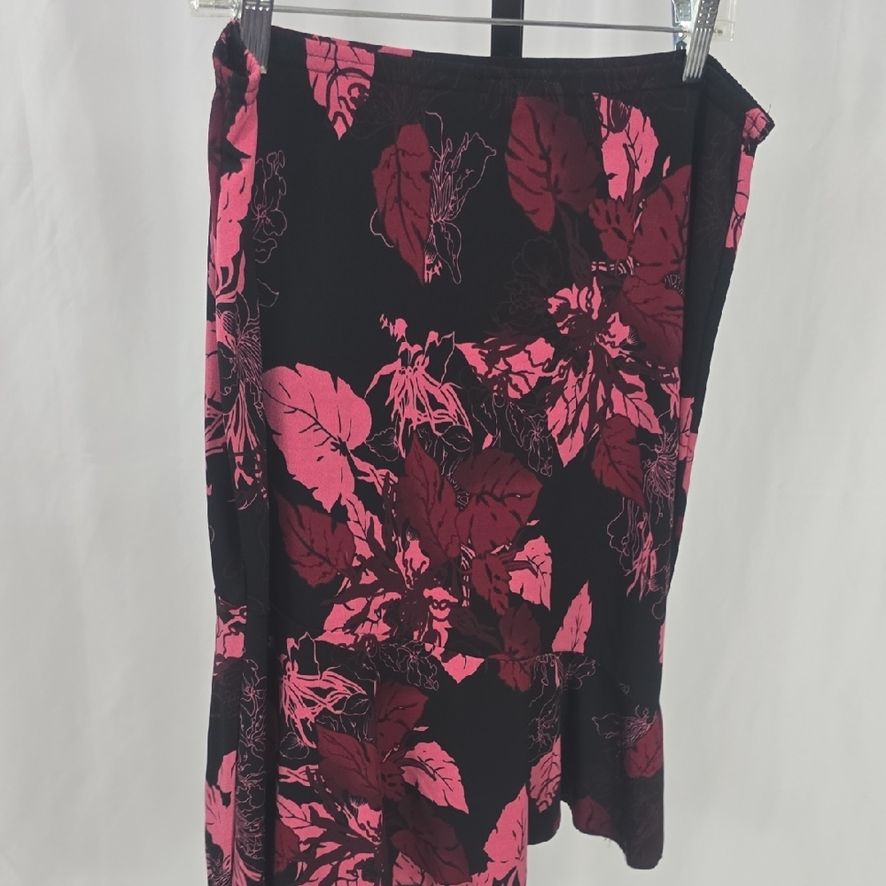 Claudia Richard Pink and Black Ruffled Pencil Skirt - Picture 6 of 6